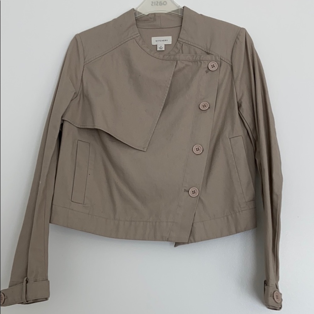 NWOT Crop beige trench style jacket